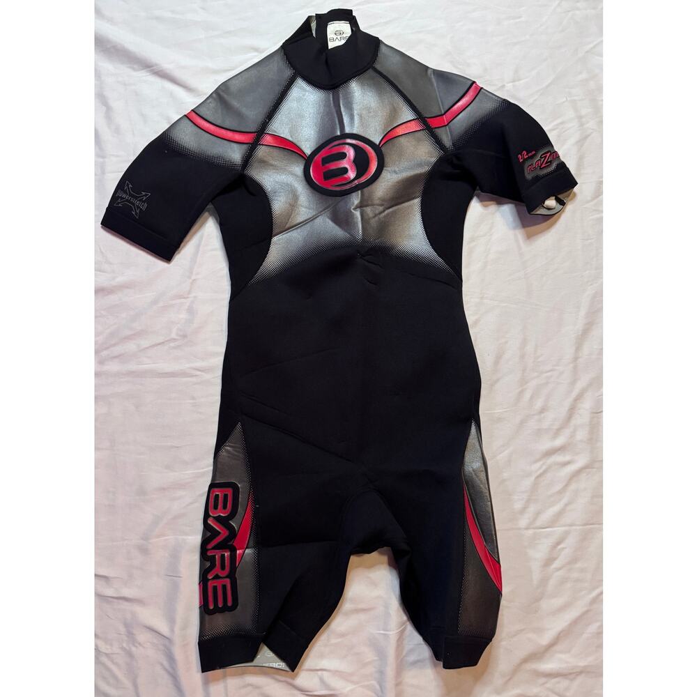 BARE men's 2mm shorty wetsuit size M